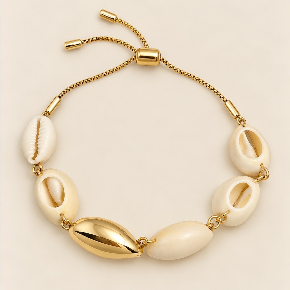 Gold and Cream Shell Bracelet
